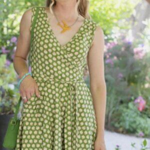Effie's Heart Sigrid Dress Large - Green Apple print